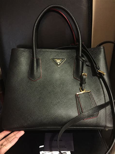 pre owned prada purse